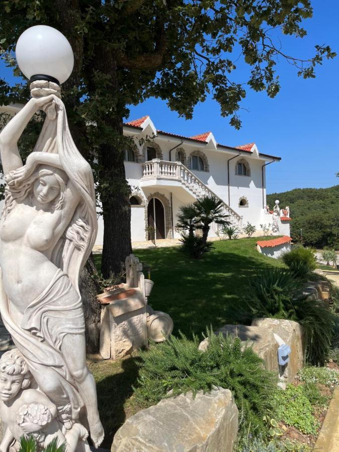 Tenuta Lunoa Ferienhaus